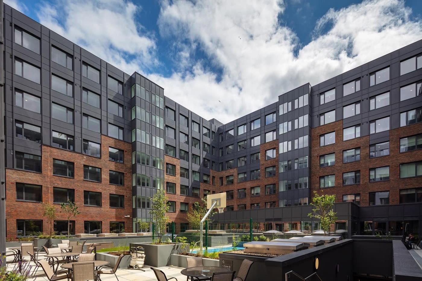Canvas Point Campus Dublin Docklands Exterior foto